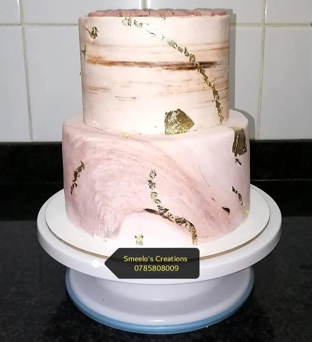 Marble & Gold Cakes